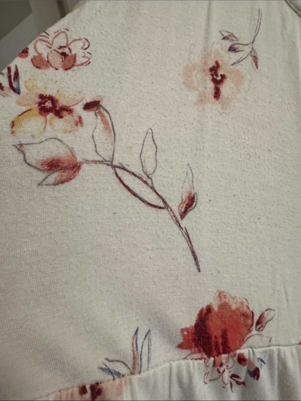 Maurice’s White Floral Button Front Tank Top - Picture 3 of 5